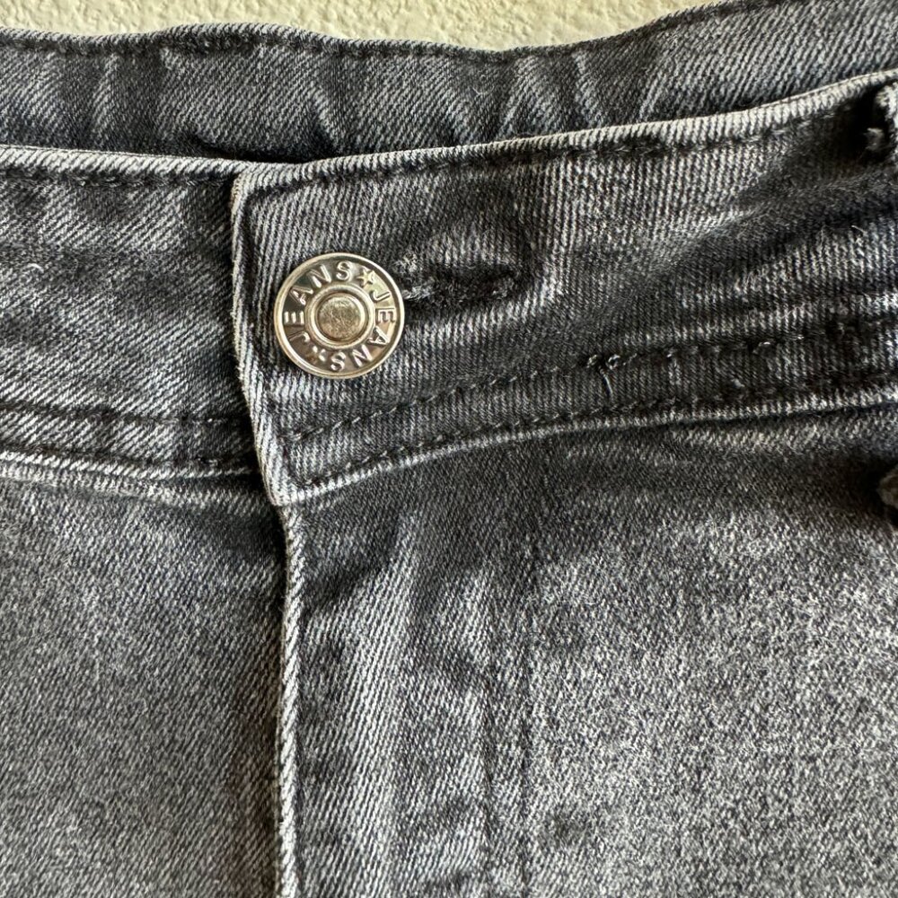 High Rise Stretch Straight Leg Cropped Jeans - Picture 3 of 4